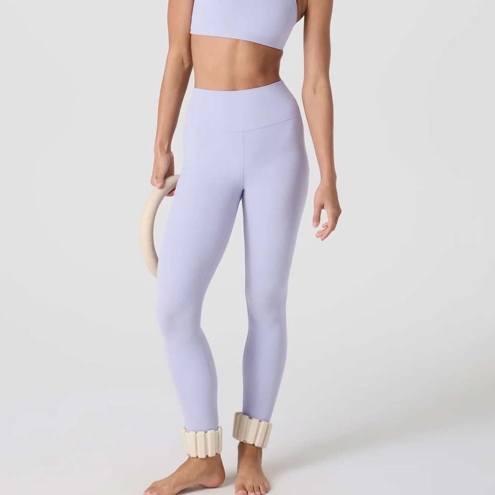 Vuori AllTheFeels Legging | Lavender Mist